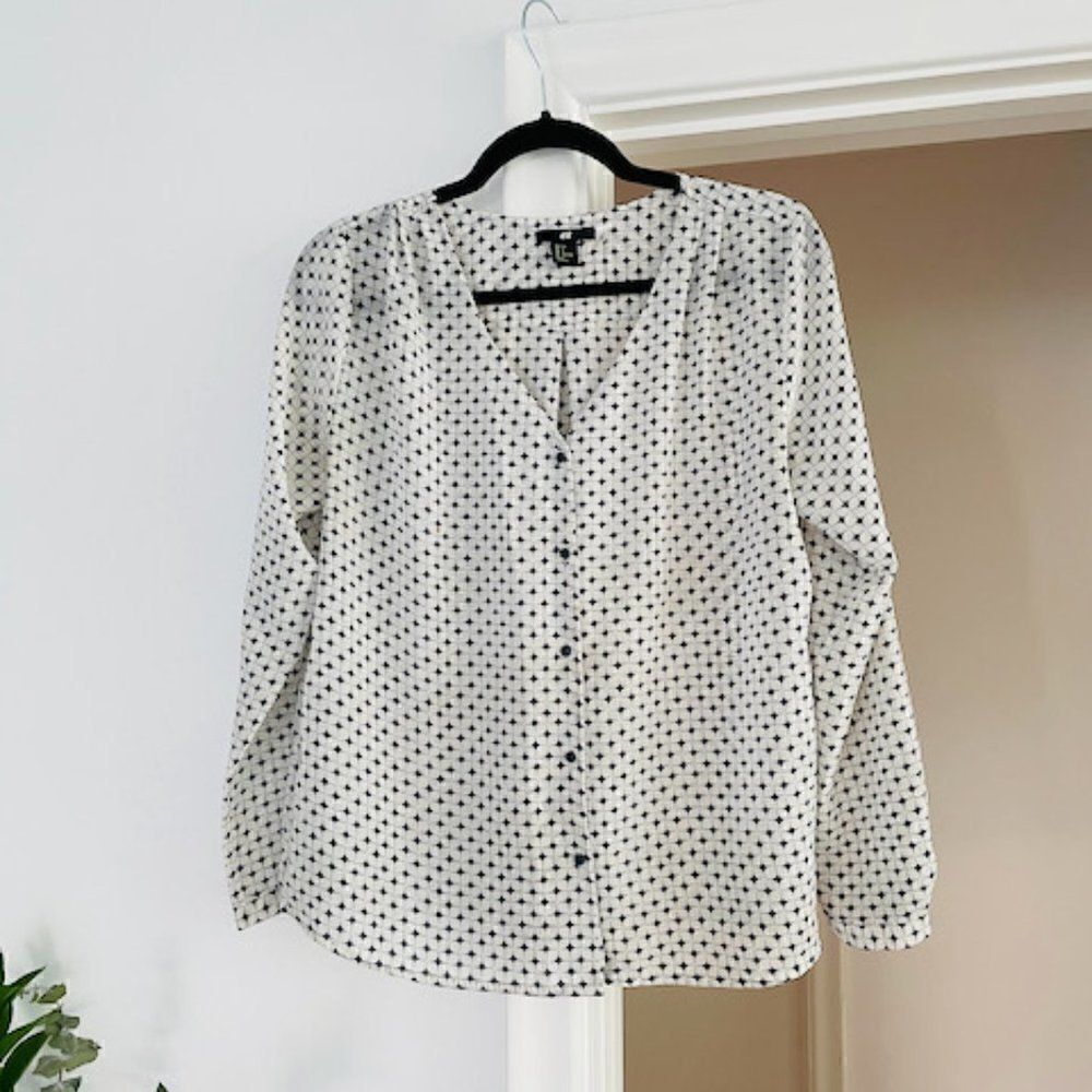 H&M Black & Satin White Button Down Shirt Long Sleeves Abstract Print Sz 6